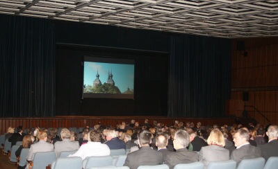 Premiere des neuen Stadtfilms im Theatersaal der Stadthalle